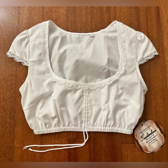 NWT Dirndl Blouse for Oktoberfest. EU size 32 and 34 available - Picture 4 of 11